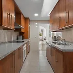 Elviria • Bright 2-bedroom *