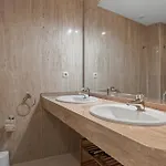 Elviria • Bright 2-bedroom Apartamento Marbella