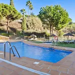 Apartamento Elviria • Bright 2-bedroom *